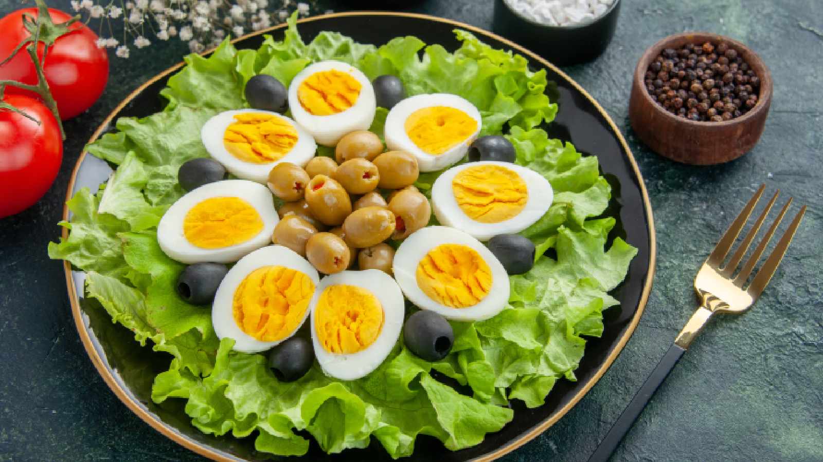 Give eggs a tasty twist with these 7 boiled egg recipes for weight loss